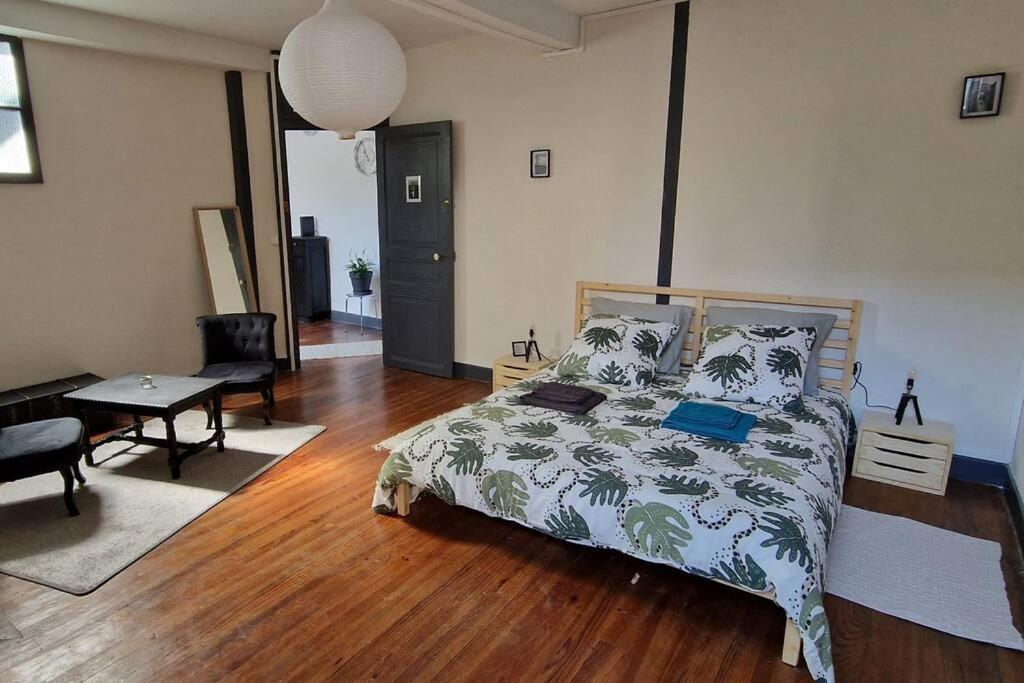 Chambre Dans Maison De Ville - 2 Personnes Oloron-Sainte-Marie Bagian luar foto