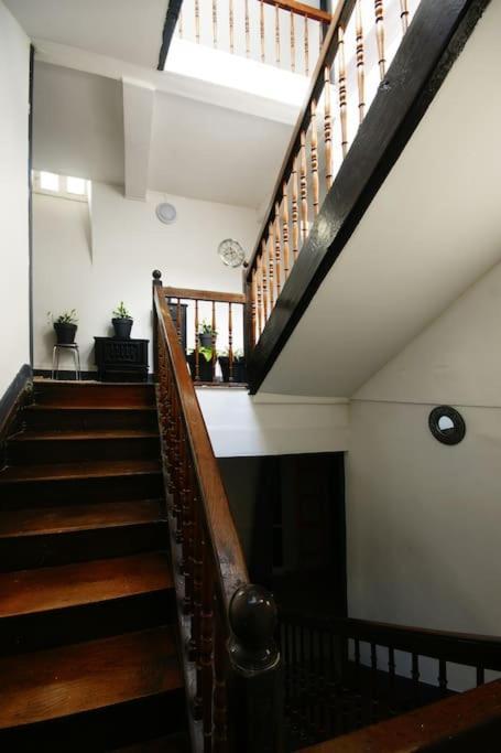 Chambre Dans Maison De Ville - 2 Personnes Oloron-Sainte-Marie Bagian luar foto